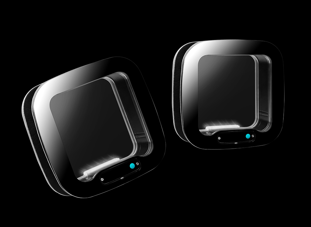 Enginia Square window